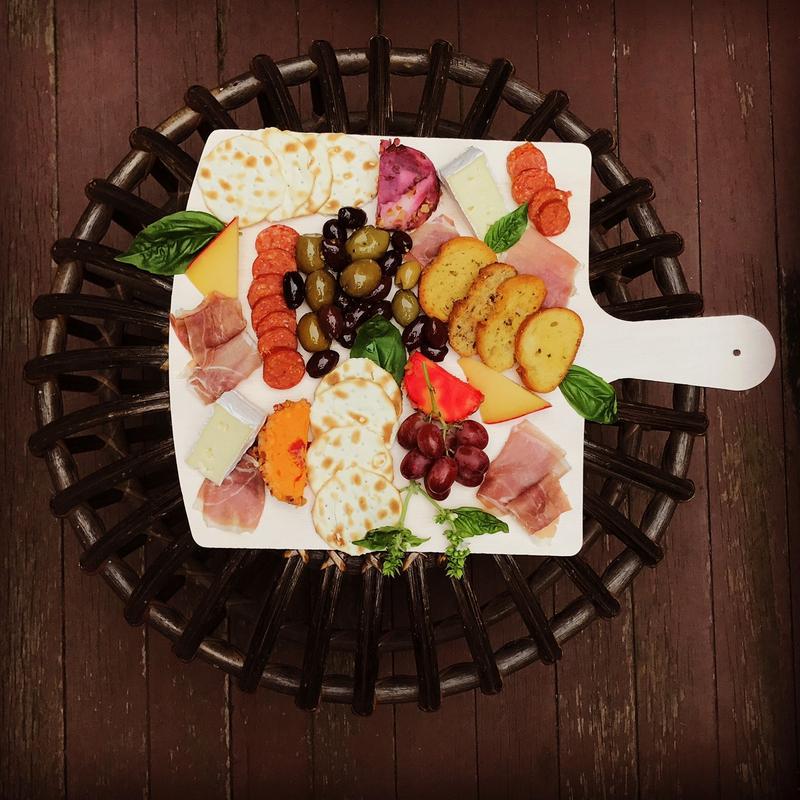 Balsa Wood Cheeseboards | Stylishly Sustainable | VerTerra Dinnerware