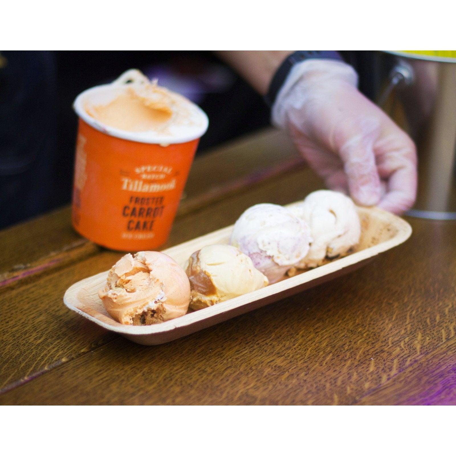 4" x 10" Rectangular Palm Leaf Tray (25 count Retail Pack)-VerTerra Dinnerware