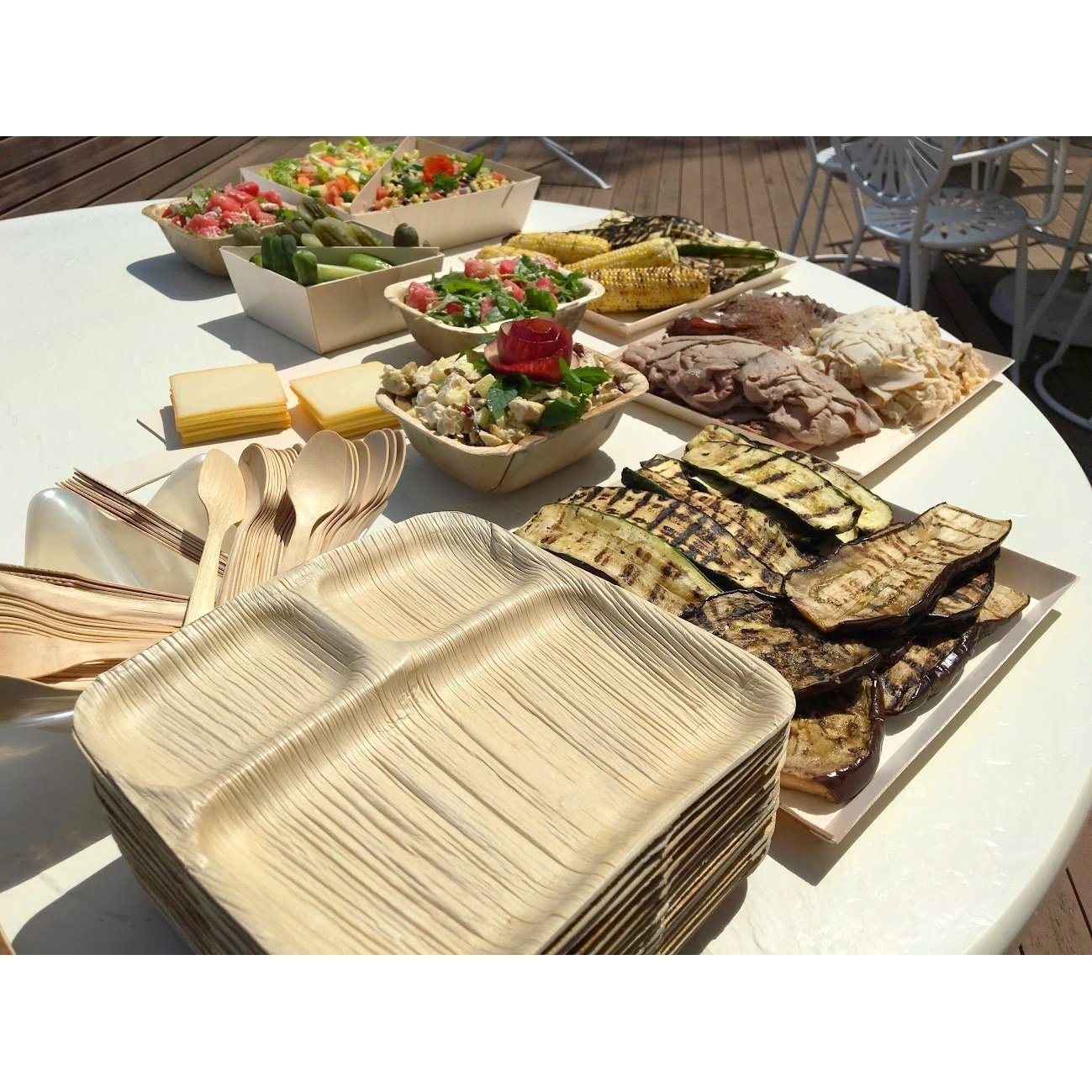 9 x 9 3 Compartment Palm Leaf Plates